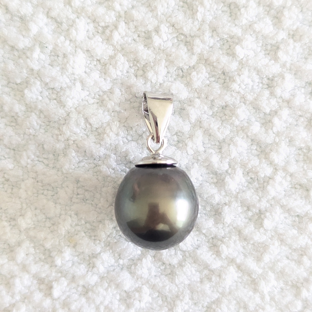 Tahitian Pearl Pendant - 12mm